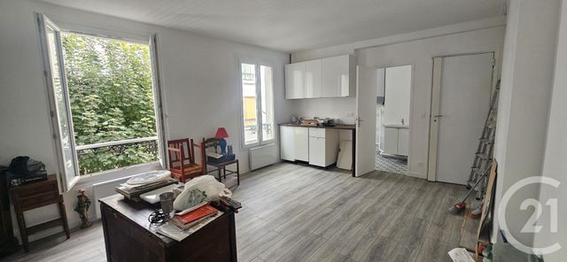 Appartement F1 à vendre - 1 pièce - 25.21 m2 - PARIS - 75018 - ILE-DE-FRANCE - Century 21 Les Abbesses